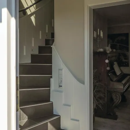 Gorgeous In With Wifi 다게불