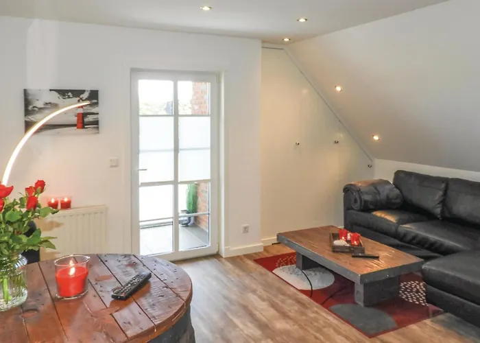 Gorgeous In With Wifi *